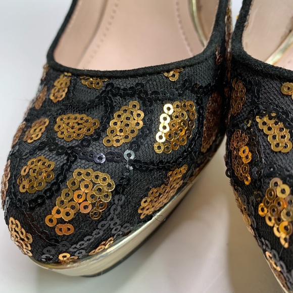 Vince Camuto Heels Gold Black Sequin Semi Platform - Picture 4 of 7